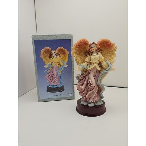 VTG 1999 Angel W/ Flowers in Hands by Lincolnshire Gift Collection Figurine 5280 - Picture 1 of 9